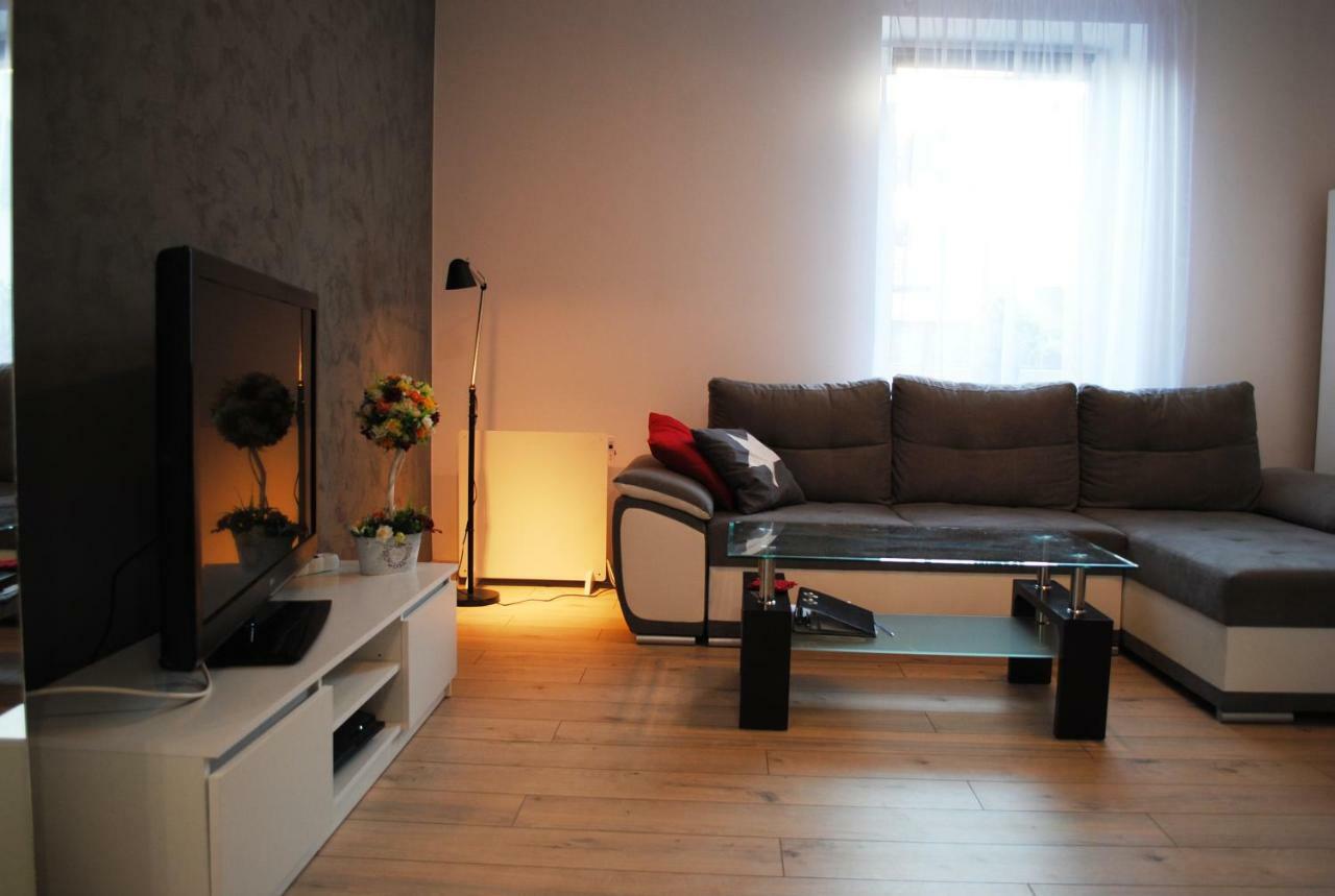 Vila Dom Adula Janów Lubelski Exteriér fotografie